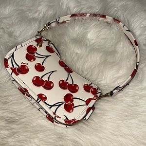 SWINGER 20 CHERRY PRINT COACH PURSE
